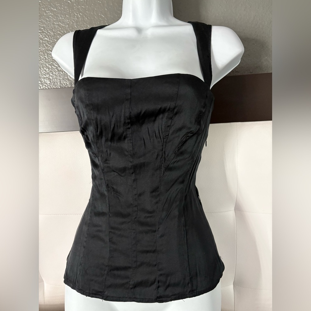 Bebe Y2K Silk Blend Design Women Top Size L Reversible
NWT
